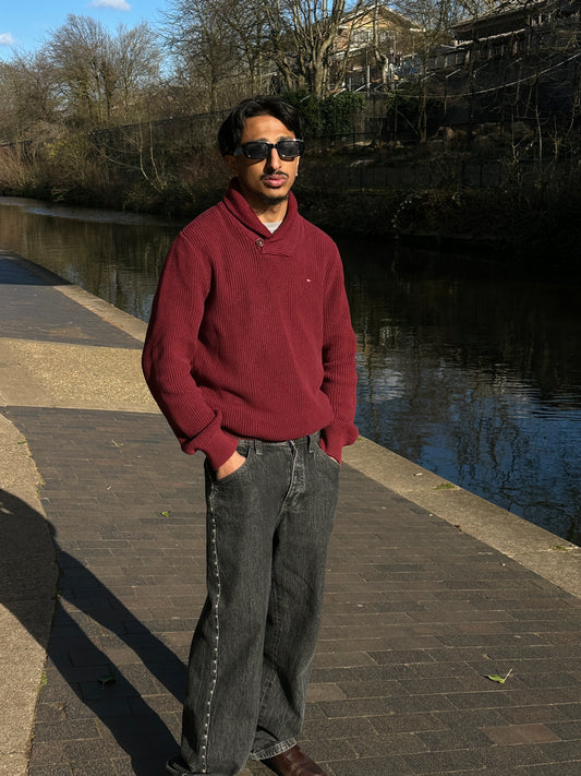 Tommy Hilfiger Chunky Knit Burgundy Sweater