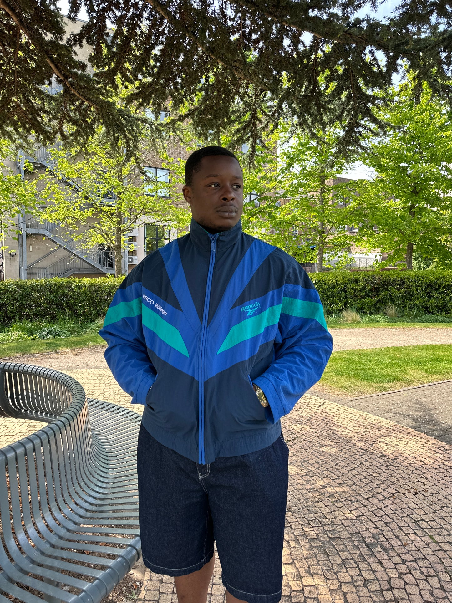 Vintage Reebok 90's Windbreaker with Classic Colour Block Design
